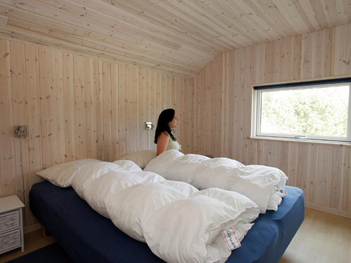 10 Person Holiday Home In R Dby Kramnitse Exteriör bild